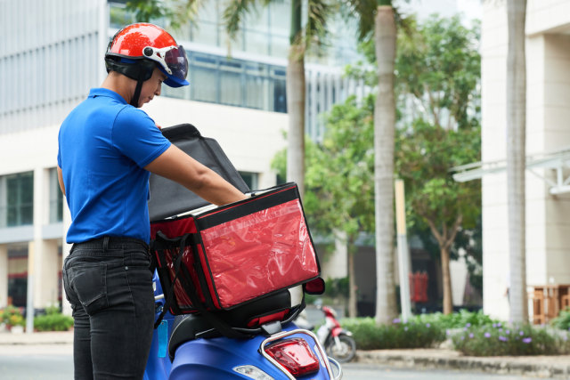 Ilustrasi delivery makanan  Foto: Shutter Stock