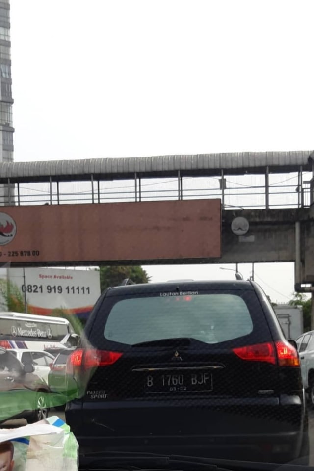 Suasana tol dalam kota Semanggi-Cawang, Jakarta, Senin (16/3). Foto: Dok. Stefanny Tjayadi