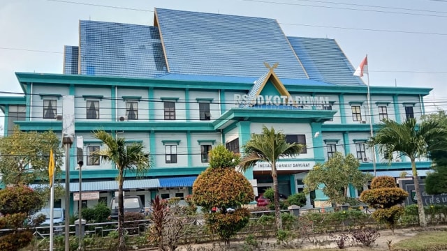 BANGUNAN Rumah Sakit Umum Daerah (RSUD) Kota Dumai, Riau. 