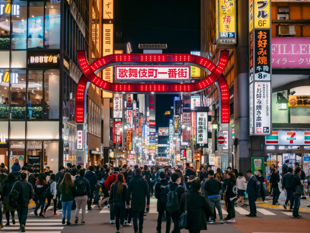Kawasan red light district di Kabuki-cho, Shinjuku, Jepang. Foto: Shutter Stock