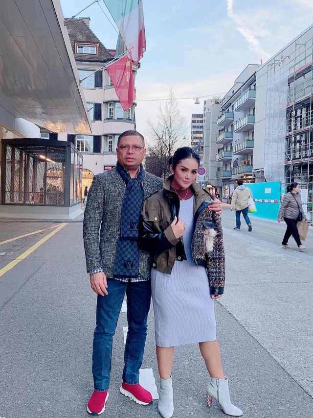 Kirsdayanti dan Raul Lemos. Foto: Instagram / @krisdayantilemos