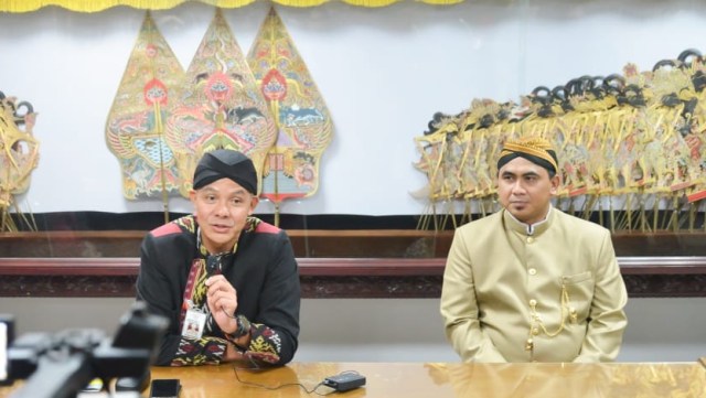 Gubernur Jawa Tengah, Ganjar Pranowo dan Wagub Taj Yasin. Foto: Dok. Pemprov Jateng