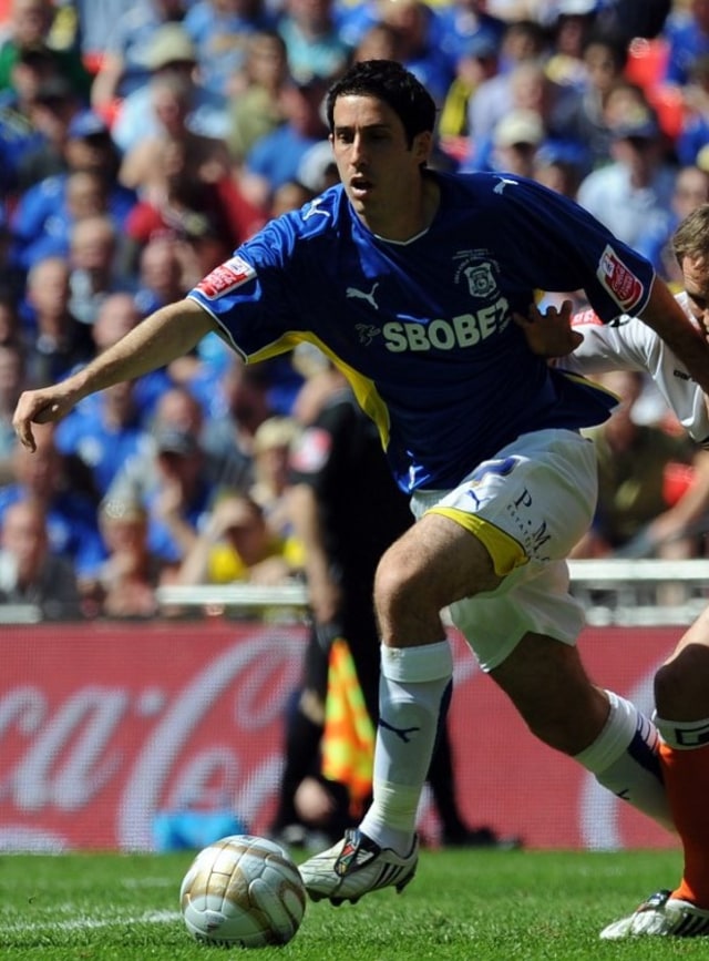 Eks pesepak bola Cardiff City, Peter Whittingham. Foto: ADRIAN DENNIS / AFP