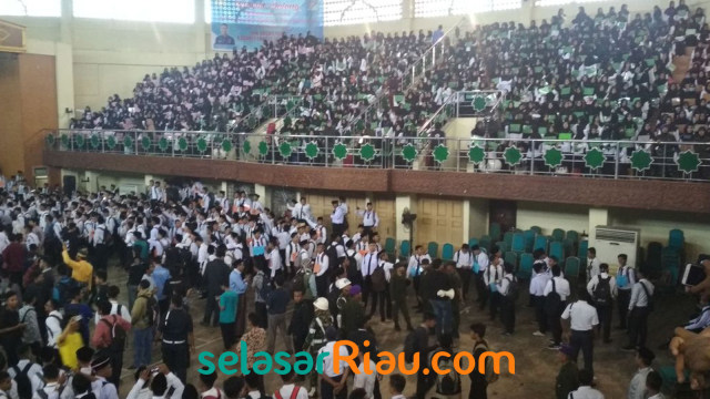MAHASISWA UIN Suska Riau.