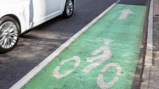 Ilustrasi jalur sepeda. Foto: Shutterstock