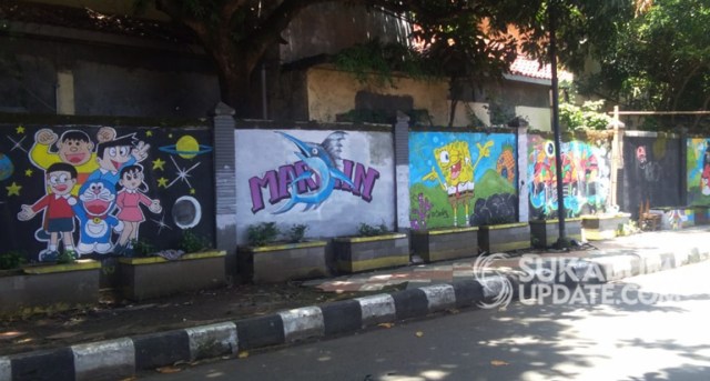 Mural di dinding pagar belakang kantor Sekretariat Daerah (Setda) Kabupaten Sukabumi.  | Sumber Foto:Nandi