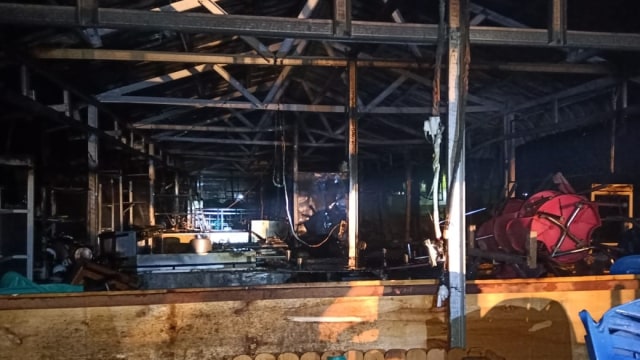 Kantin di Gelanggang Mahasiswa USU terbakar. Foto: Dok. Istimewa