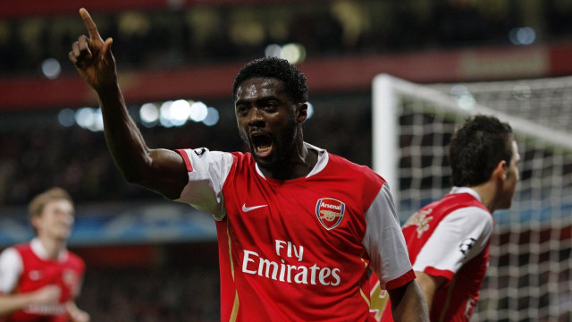 Kolo Toure saat berseragam Arsenal. Foto: ADRIAN DENNIS / AFP
