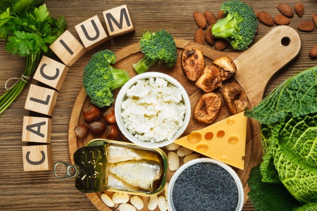 com-Ilustrasi makanan sumber kalsium. Foto: Shutterstock