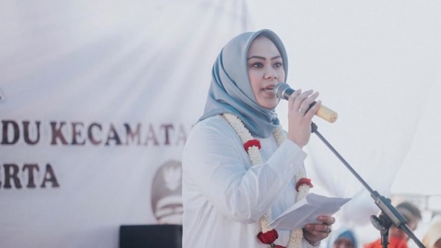 Bupati Karawang, Cellica Nurrachadiana. Foto: Instagram/@cellicanurrachadiana