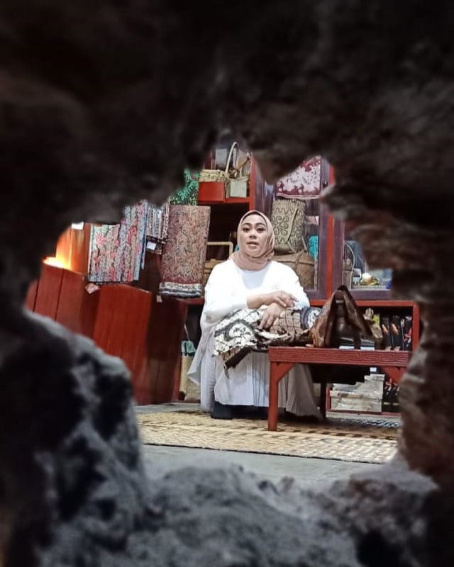 Bupati Karawang, Cellica Nurrachadiana. Foto: Instagram/@cellicanurrachadiana