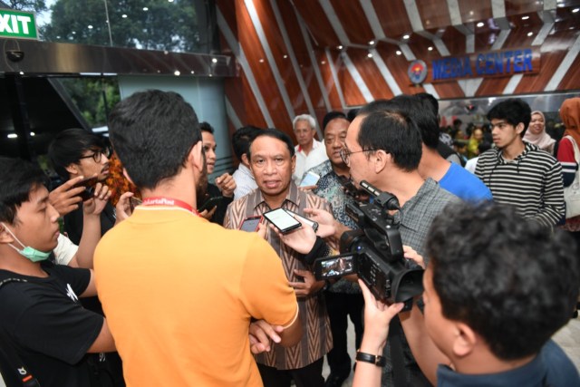 com-Olimpiade 2020 Tokyo yang semula dijadwalkan 24 Juli hingga 9 Agustus mendatang resmi ditunda karena pandemi virus corona. Berikut keterangan Kemenpora terkait penundaan Olimpiade Tokyo 2020. Foto: Satria/dokkemenpora.go.id