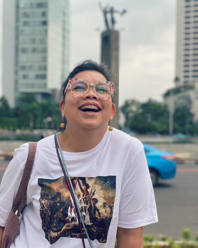 Penyanyi sekaligus penyiar radio Tika Panggabean. Foto: Instagram @botikapanggabean.