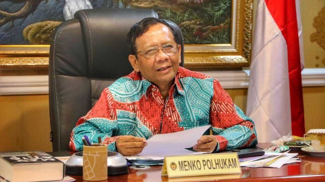 Video conference Menko Polhukam Mahfud MD dengan awak media.  Foto: Dok. Humas Kemenko Polhukam