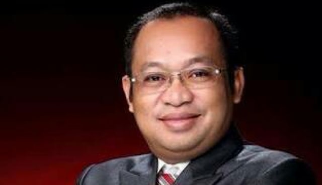 Tri Sumono, miliarder yang sebelumnya berprofesi sebagai tukang sapu. (Foto: istimewa).