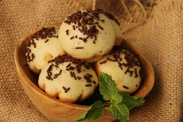 Ilustrasi kue cubit. Foto: Shutterstock