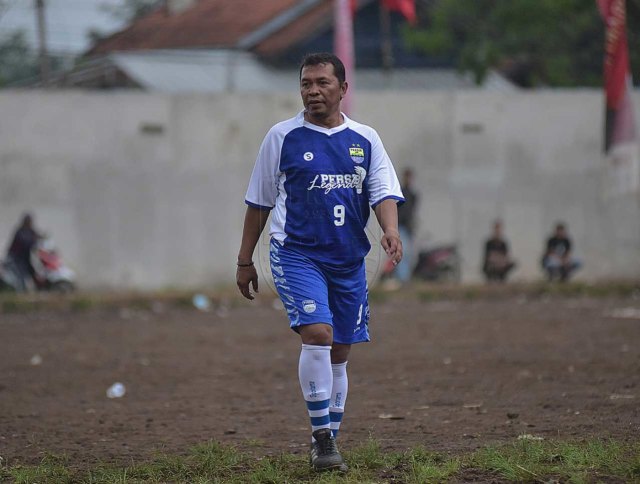 Sutiono Lamso, legenda Persib yang mencetak gol semata wayang di final Liga Indonesia 1994/95 Foto: Persib
