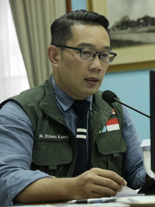 Gubernur Jawa Barat, Ridwan Kamil di command center penanganan virus corona Pemprov Jabar. Foto: Dok. Humas Pemprov Jabar