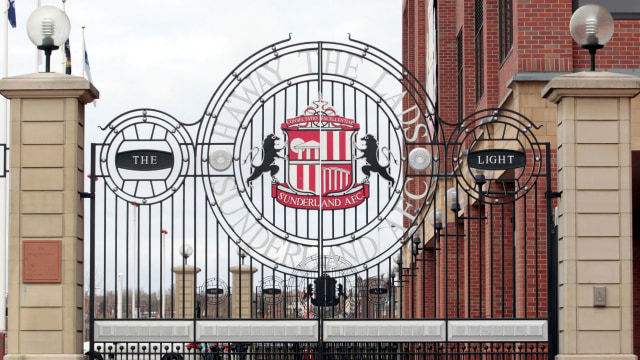 Gerbang Stadium of Light. Foto: GRAHAM STUART / AFP
