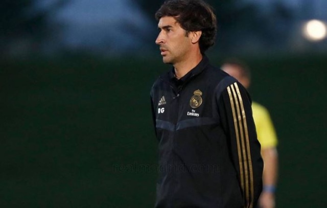 Raul Gonzalez melatih Real Madrid Castilla. Foto: Sosial Media Raul Gonzalez