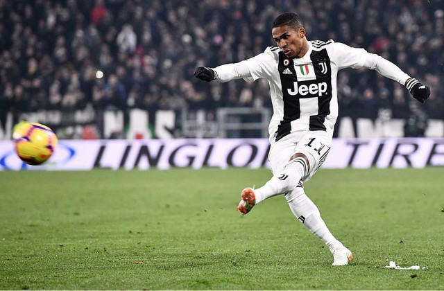 Sumber foro; instagram Douglas Costa