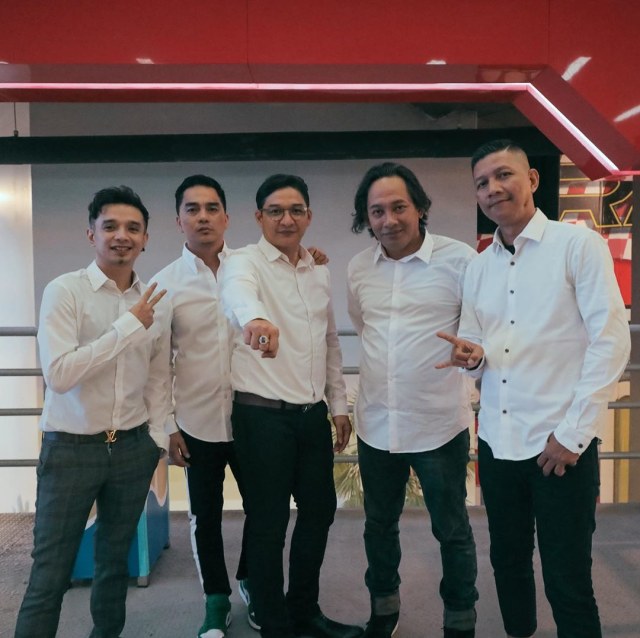 Personel grup band Ungu. Foto: Instagram @ungu_band.