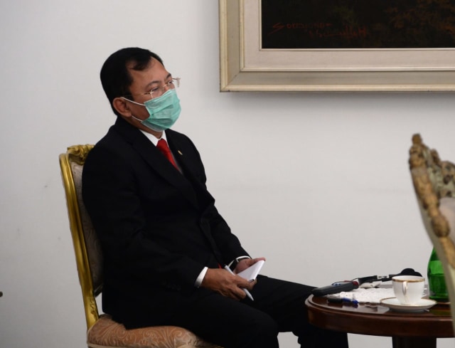 Menkes Terawan Agus Putranto saat mengikuti KTT ASEAN Virtual. Foto: Dok. Kemlu