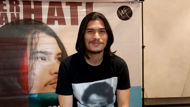 Penyanyi Virzha ditemui di kawasan SCBD, Jakarta Selatan, Sabtu (5/10/2019). Foto: Regina Kunthi Rosary/kumparan