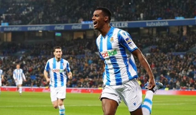 Alexander Isak merayakan gol. Foto: Sosial media Isak.