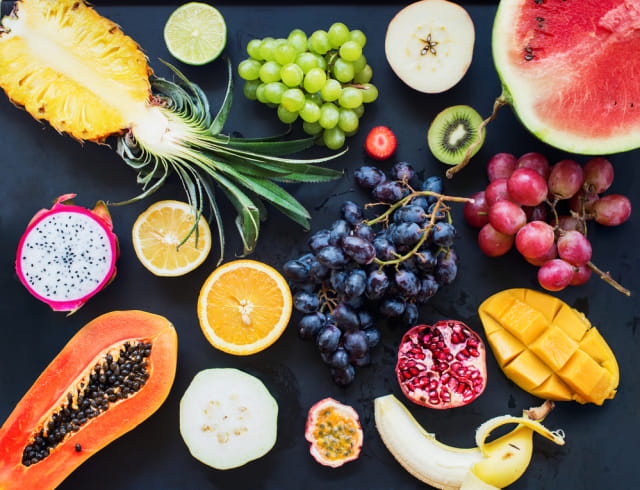 Ilustrasi buah-buahan. Foto: Shutterstock