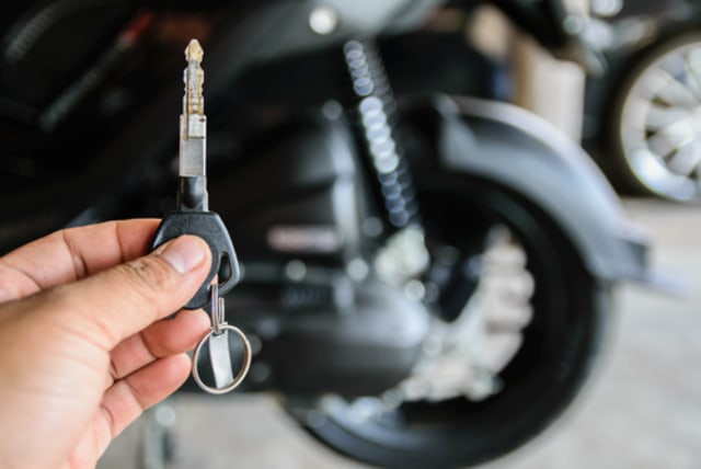Ilustrasi kredit sepeda motor. Foto: locknkeyexpress.com