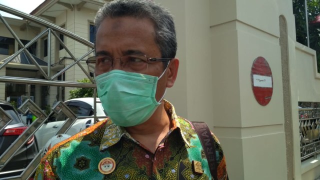 Inspektur Wilayah II Inspektorat Jenderal Kemenkumham RI, Tholib, saat diwawancarai Lampung Geh, Kamis (16/4) | Foto: Obbie Fernando/Lampung Geh