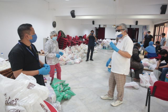 KBRI Cairo kembali salurkan bantuan kebutuhan pokok bagi WNI di Mesir Foto: Dok. KBRI Cairo