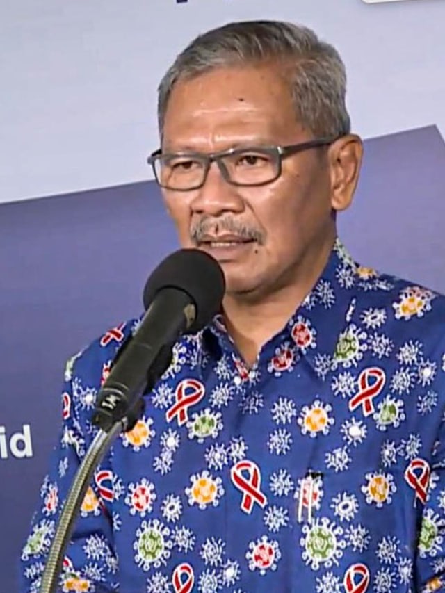 Juru bicara penanganan corona, Achmad Yurianto, mengenakan batik bermotif corona. Foto: Dok. Istimewa