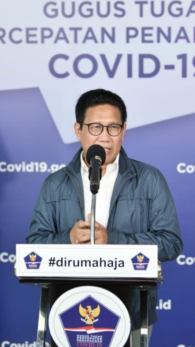Menteri Desa, Pembangunan Daerah Tertinggal, dan Transmigrasi, Abdul Halim Iskandar di Gedung BNPB, Jakarta, Minggu (19/4). Foto: Dok. Kemendes