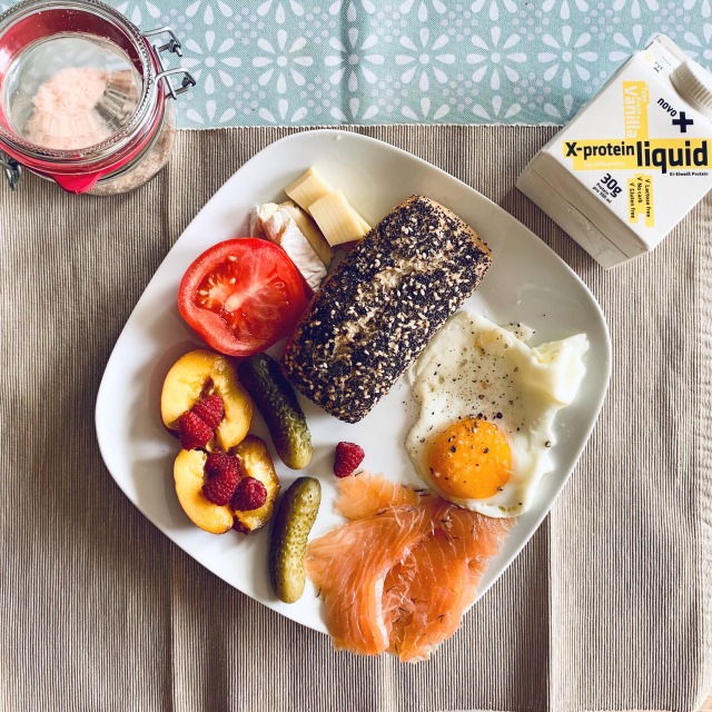 Ilustrasi makanan yang mengandung protein. Foto: Unsplash