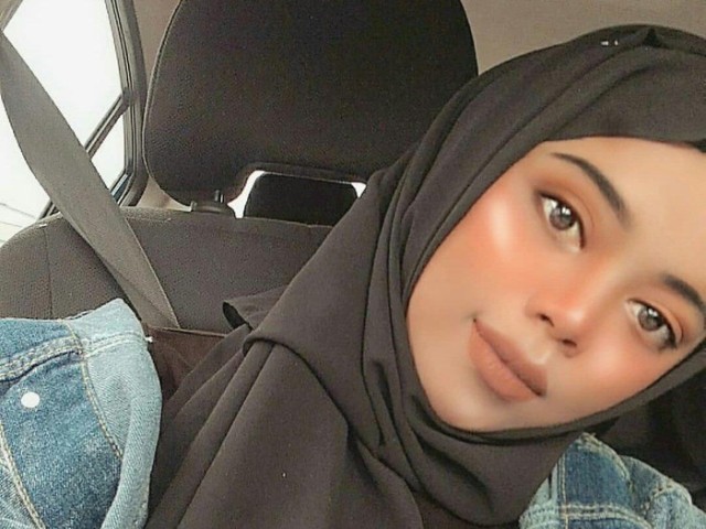Erin, Perempuan Asal Malaysia yang Curhat di Twitter. Twitter @MissErinKayy