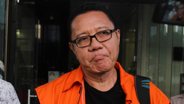 Mantan anggota Komisi VI DPR dari Fraksi PDI Perjuangan I Nyoman Dhamantra usai menjalani sidang tuntutan secara video conference di Gedung KPK, Jakarta. Foto: ANTARA FOTO/Didik Setiawan