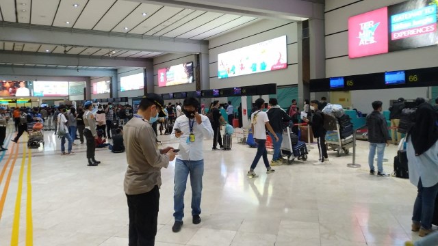 Kondisi terminal 2 domestik Bandara Soekarno Hatta saat larangan mudik diberlakukan. Foto:  Dok istimewa