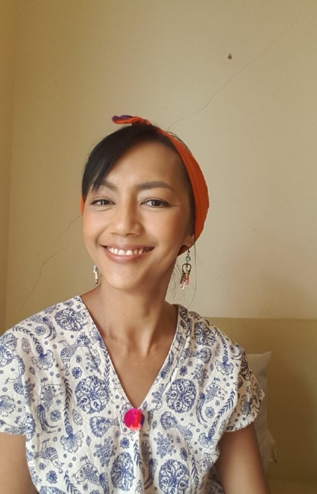 Penyanyi sekaligus penyiar radio, Nina Tamam. Foto: Instagram @adaninanih.