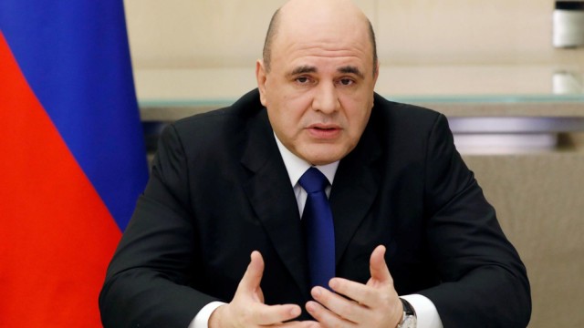 Perdana Menteri Rusia Mikhail Mishustin saat pertemuan membahas langkah pencegahan virus corona di Moskow.  Foto: Sputnik / Dmitry Astakhov / Pool via REUTERS