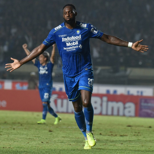 Geoffrey Castillion, penyerang Persib. Foto: Dok. Media Persib
