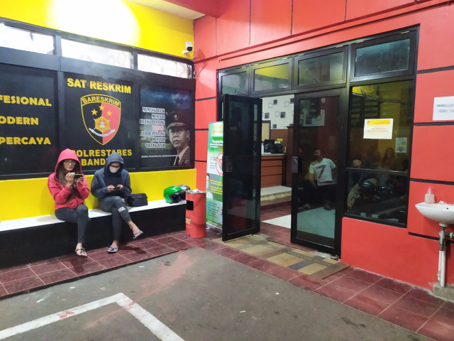 Waria yang Ditipu Ferdian Lapor Polisi. Foto: Istimewa