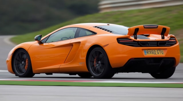 Fitur Air Brake Spoiler pada McLaren MP4-12C. Foto: dok. Carmagazine