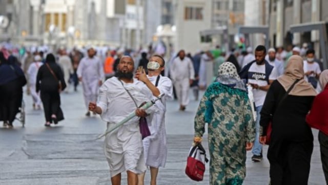 Jemaah di Masjidil Haram. Foto: AFP/ABDEL GHANI BASHIR