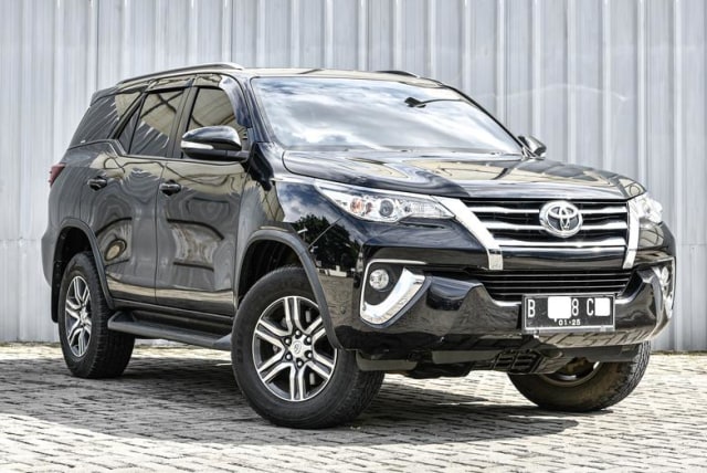 Toyota Fortuner bekas. Foto: dok. mobil88
