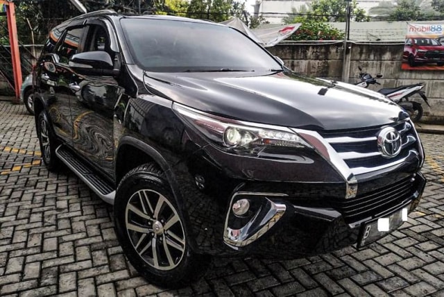 Toyota Fortuner bekas. Foto: dok. mobil88