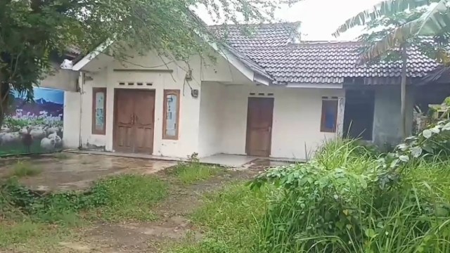 Sebuah rumah di Griya Parung Panjang yang dijadikan tempat suami sekap istrinya. Foto: Istimewa