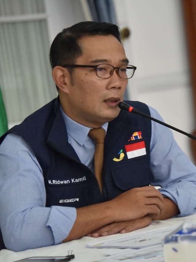 Gubernur Jawa Barat Ridwan Kamil memberikan keterangan pers di Gedung Pakuan, Bandung.  Foto: Dok. Humas Pemprov Jawa Barat