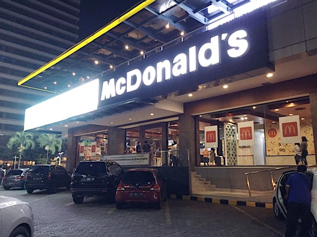 Suasana McD Sarinah (9/5). Foto: Selfy Momongan/kumparan